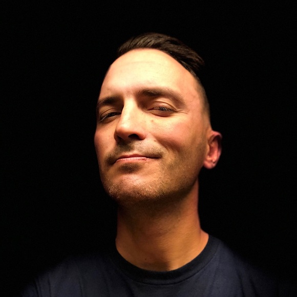 Meet your Posher, Mark - Picture 1 of 1